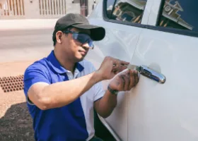 Car Locksmith in Inglewood, CA